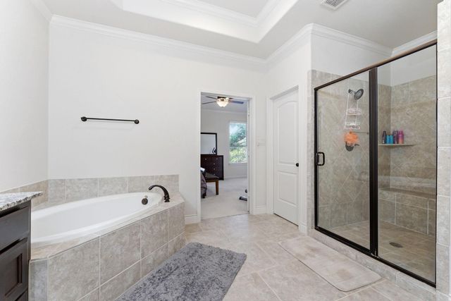 27 Daffodil Meadow Place, Tomball, TX 77375