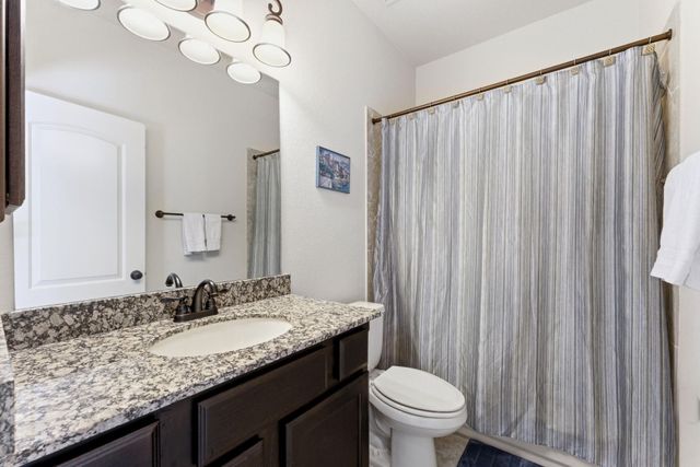 27 Daffodil Meadow Place, Tomball, TX 77375