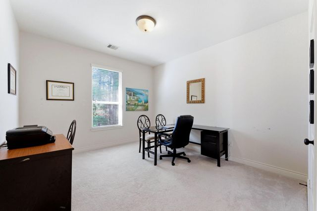 27 Daffodil Meadow Place, Tomball, TX 77375