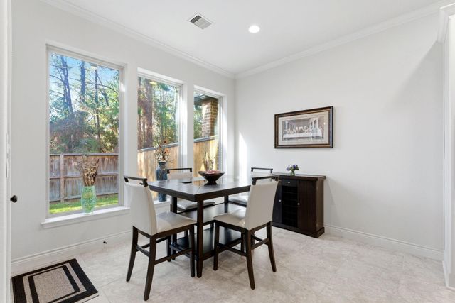 27 Daffodil Meadow Place, Tomball, TX 77375