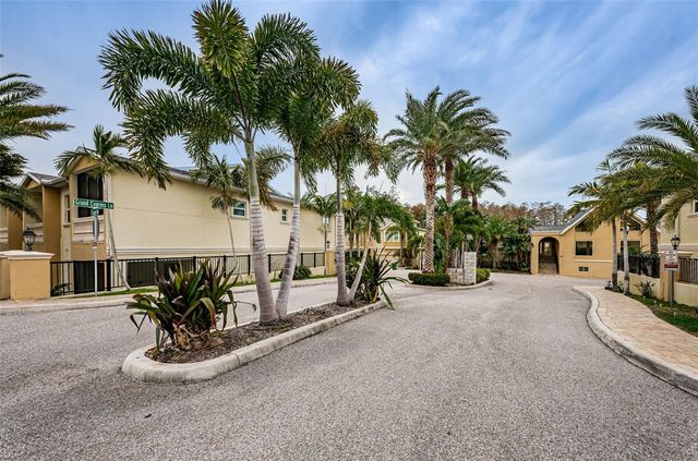 726 GRAND CYPRESS LANE, Tarpon Springs, FL 34689