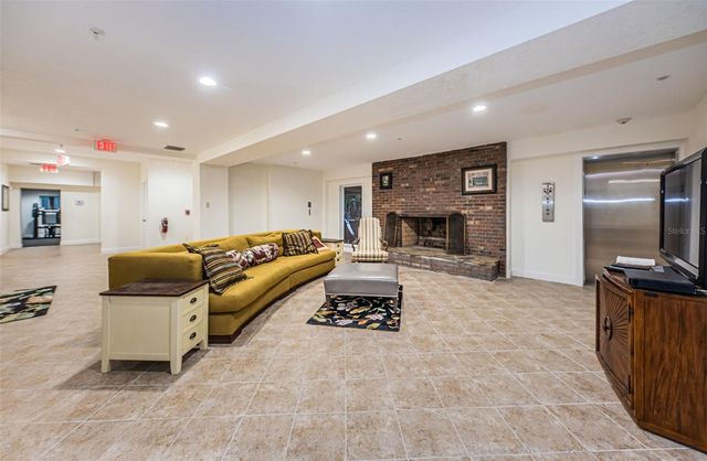 726 GRAND CYPRESS LANE, Tarpon Springs, FL 34689