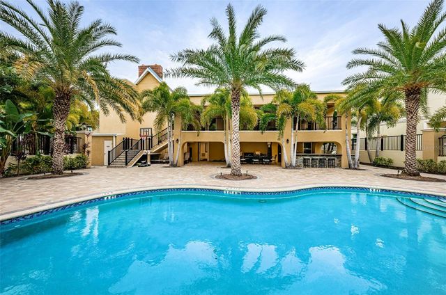 726 GRAND CYPRESS LANE, Tarpon Springs, FL 34689