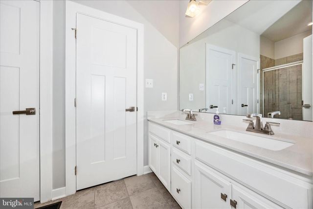 6968 MERLE CT, New Market, MD 21774