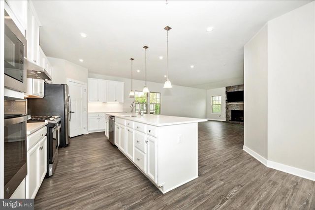 6968 MERLE CT, New Market, MD 21774