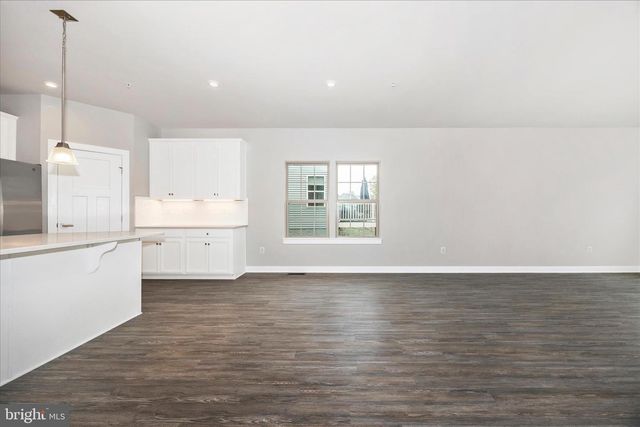 6968 MERLE CT, New Market, MD 21774