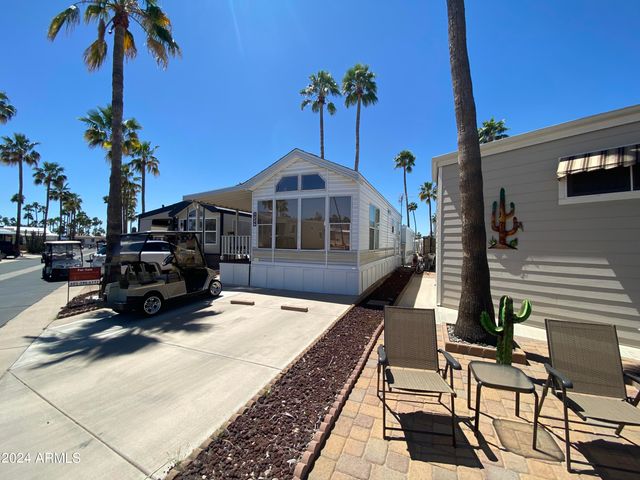 1226 S SENECA Drive, Apache Junction, AZ 85119