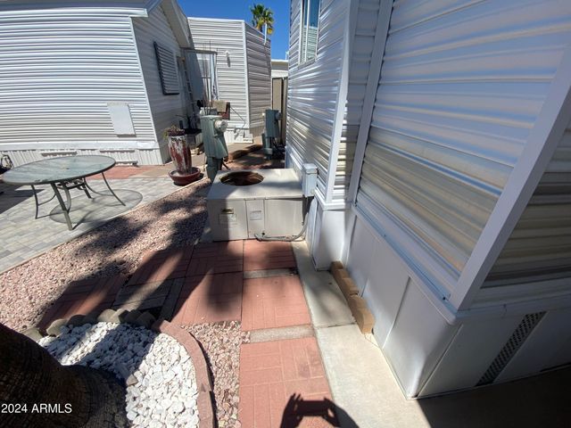 1226 S SENECA Drive, Apache Junction, AZ 85119