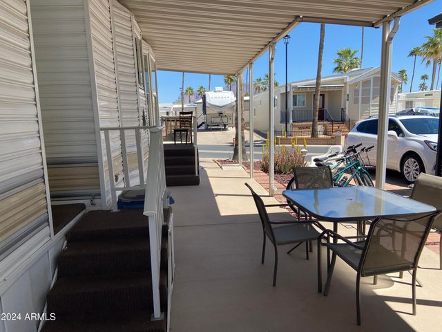 1226 S SENECA Drive, Apache Junction, AZ 85119