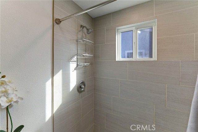 745 N N Vine St, Anaheim, CA 92805