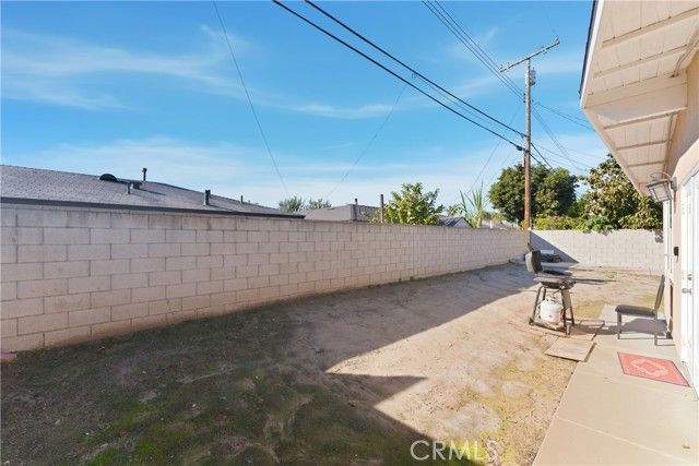 745 N N Vine St, Anaheim, CA 92805