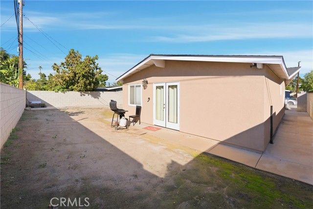 745 N N Vine St, Anaheim, CA 92805