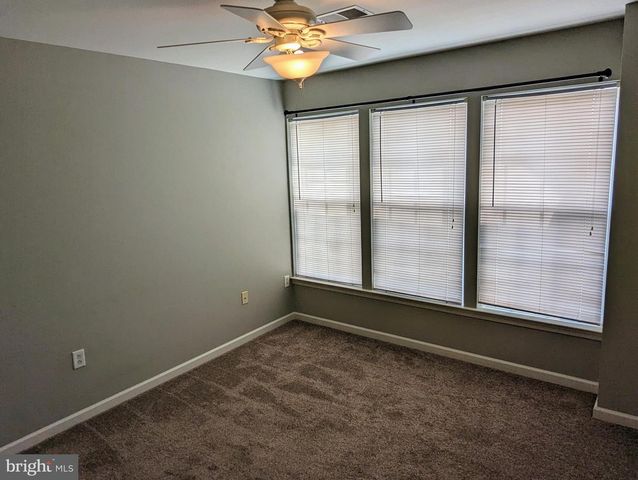 107 N SAVANNA DR, Pottstown, PA 19465