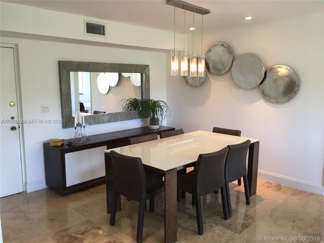 255 Galen Dr 4A, Key Biscayne, FL 33149