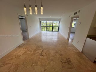 255 Galen Dr 4A, Key Biscayne, FL 33149