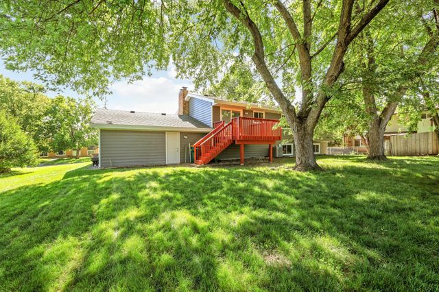 2741 Xylon Avenue N, New Hope, MN 55427