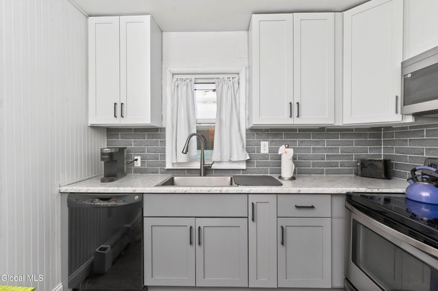 174 6th Street, Scotia, NY 12302