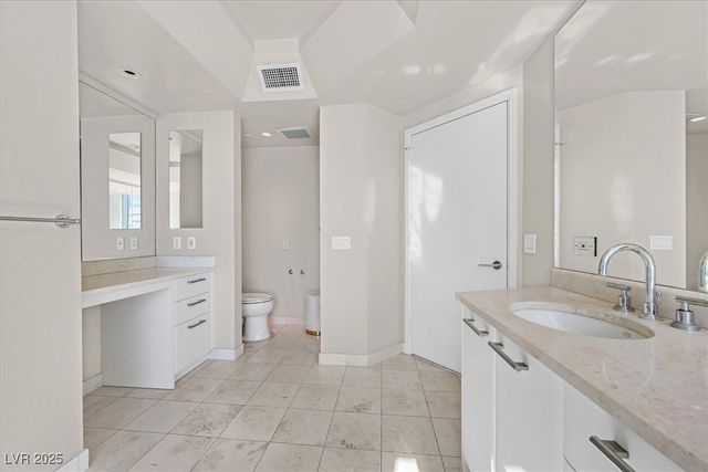 222 Karen Avenue 1007, Las Vegas, NV 89109