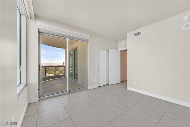 222 Karen Avenue 1007, Las Vegas, NV 89109