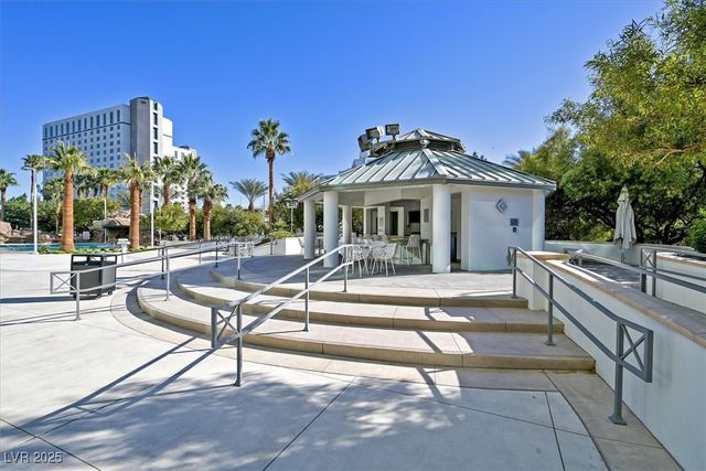 222 Karen Avenue 1007, Las Vegas, NV 89109