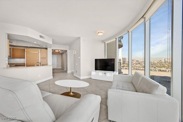 222 Karen Avenue 1007, Las Vegas, NV 89109