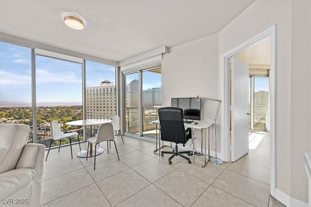 222 Karen Avenue 1007, Las Vegas, NV 89109