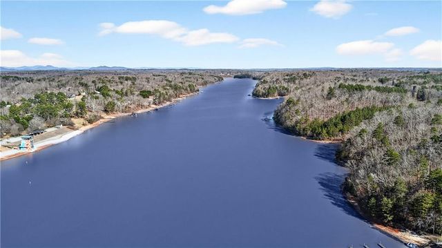 3016 Pathway Road, Gainesville, GA 30501