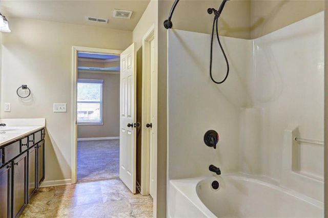 1030 Glenwyck Drive, Braselton, GA 30517