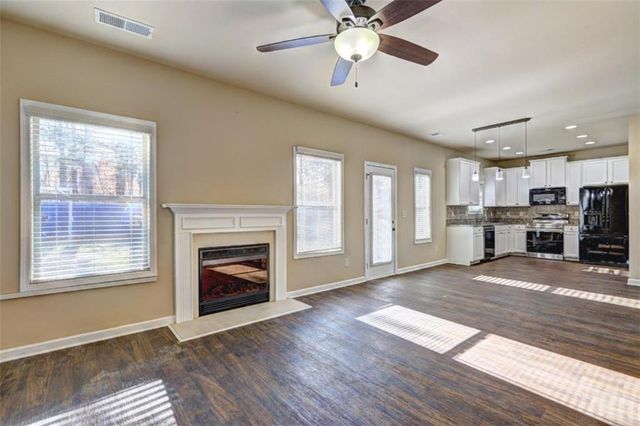 1030 Glenwyck Drive, Braselton, GA 30517