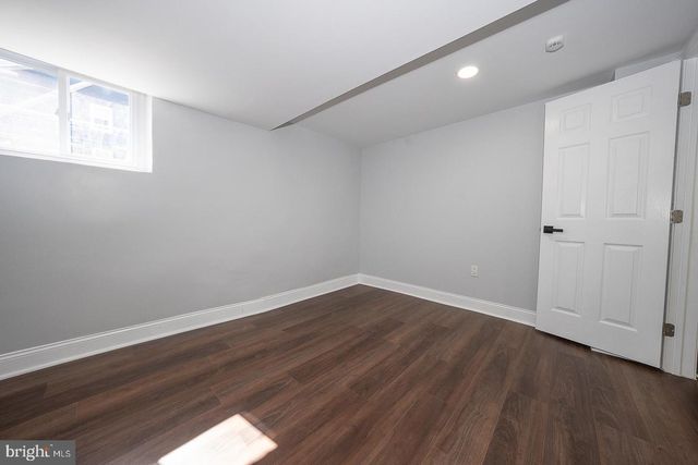 100 ENGLEWOOD RD, Upper Darby, PA 19082
