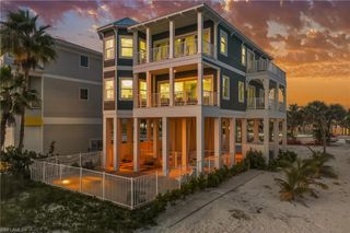 70 Avenue E, Fort Myers Beach, FL 33931