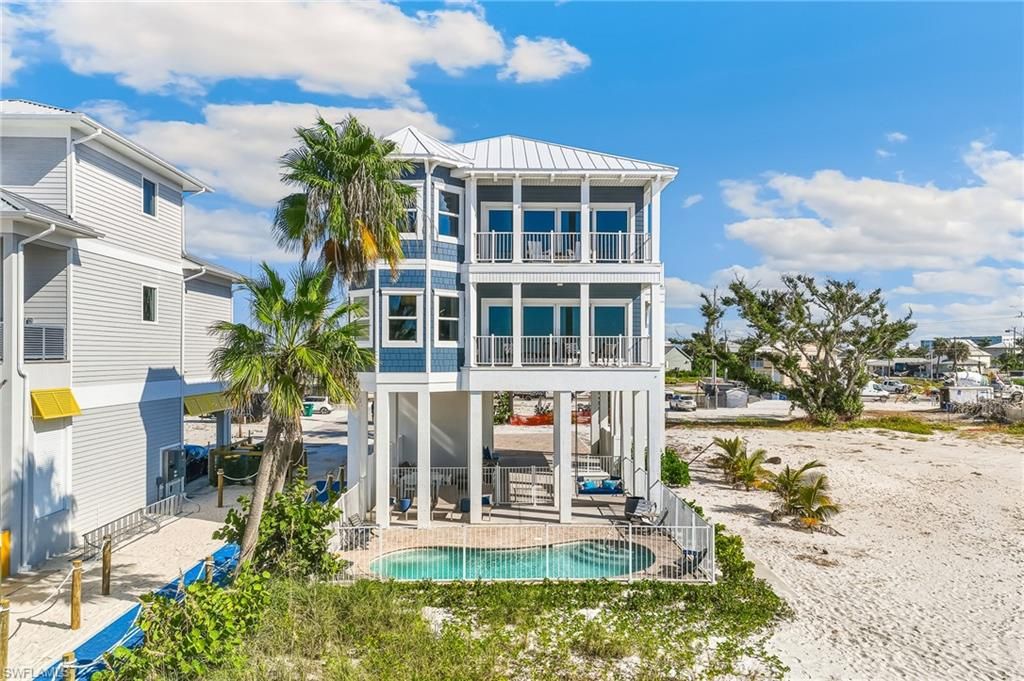 70 Avenue E, FORT MYERS BEACH, FL 33931 — photo 2