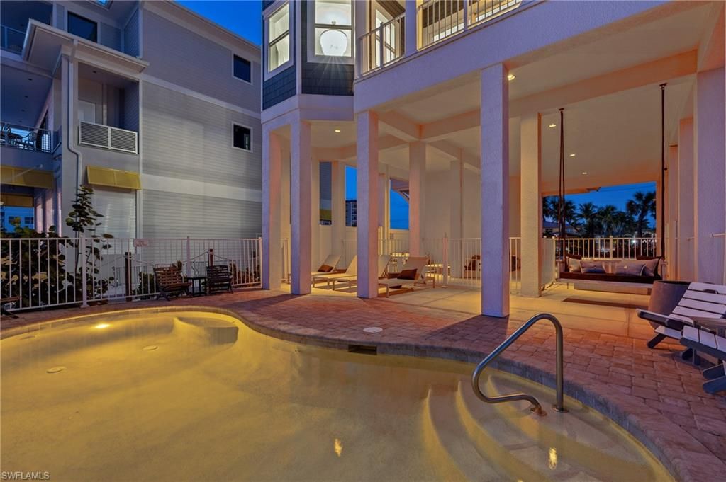 70 Avenue E, FORT MYERS BEACH, FL 33931 — photo 3