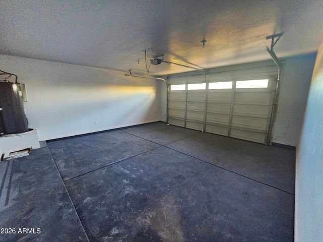 913 E FREMONT Road 3, Phoenix, AZ 85042