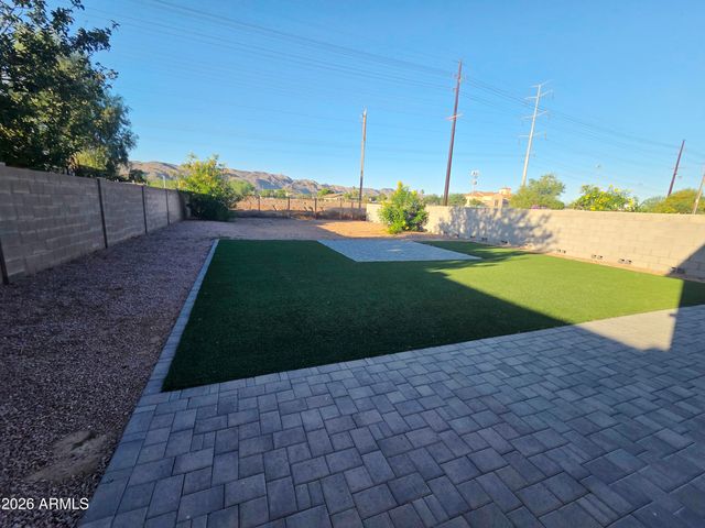 913 E FREMONT Road 3, Phoenix, AZ 85042