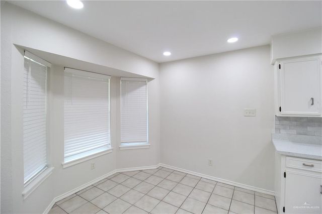 6601 N 15th Lane, Mcallen, TX 78504