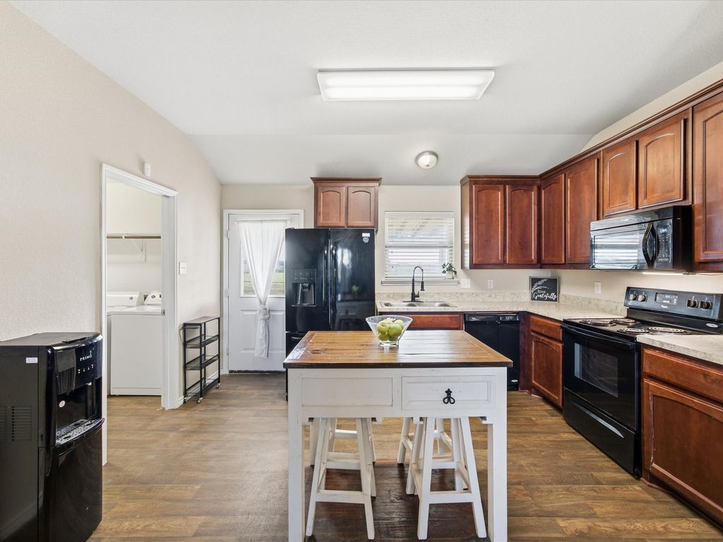 614 Mesa Ridge, Decatur, TX 76234 — photo 5