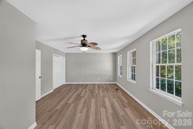 12427 Woodside Falls Road, Pineville, NC 28134