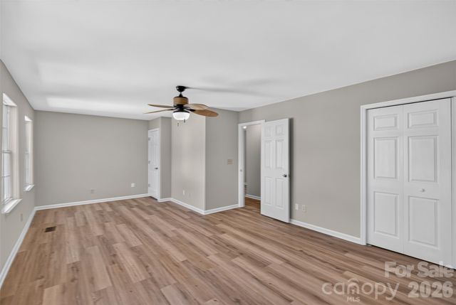 12427 Woodside Falls Road, Pineville, NC 28134