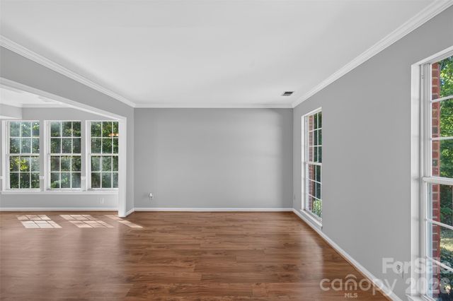 12427 Woodside Falls Road, Pineville, NC 28134