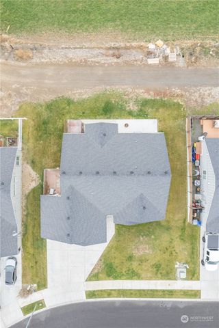805 S Hamilton Road, Moses Lake, WA 98837