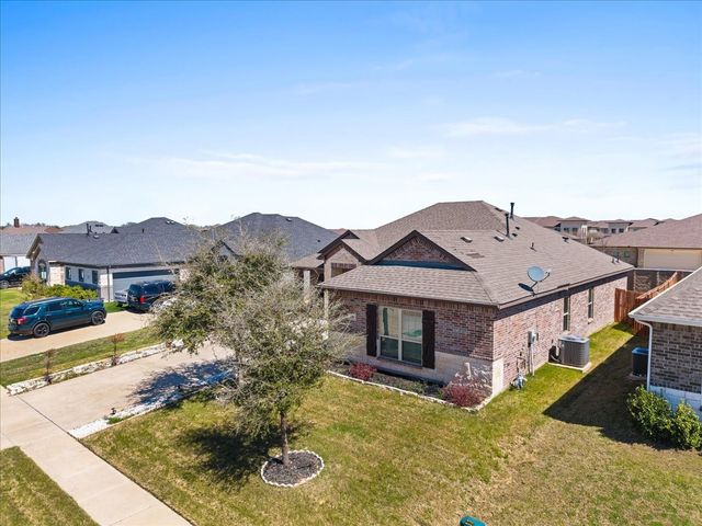 220 Camden Street, Red Oak, TX 75154