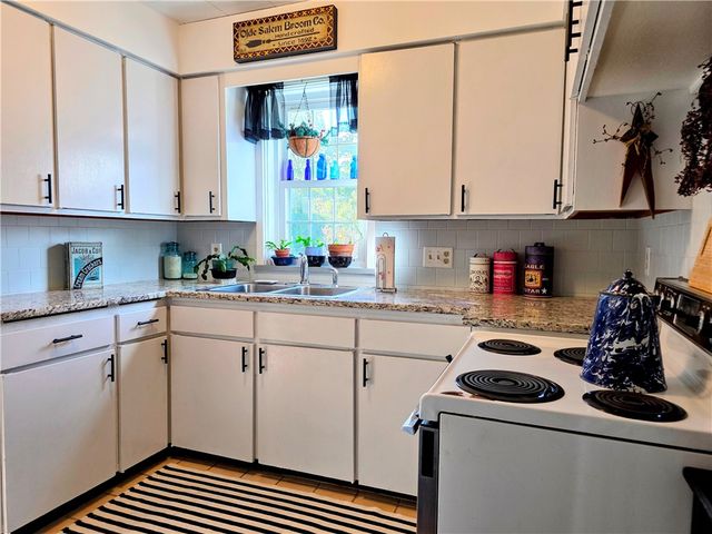 132 Prospect Hill Avenue, West Warwick, RI 02893