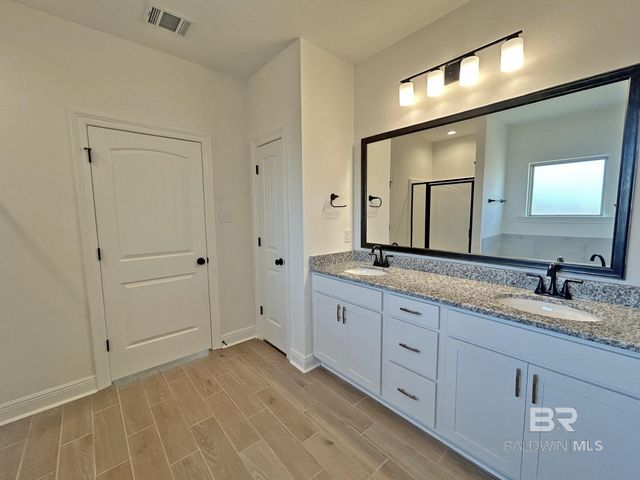 18070 Piney Circle, Foley, AL 36535