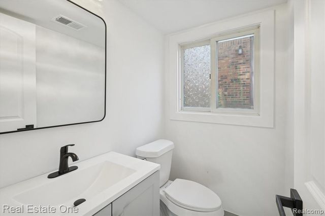 43051 Fernwood Street, Canton, MI 48187