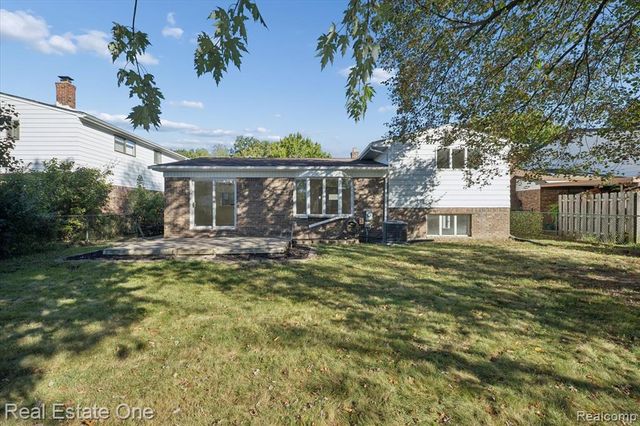 43051 Fernwood Street, Canton, MI 48187