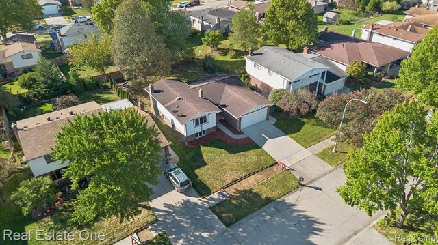 43051 Fernwood Street, Canton, MI 48187