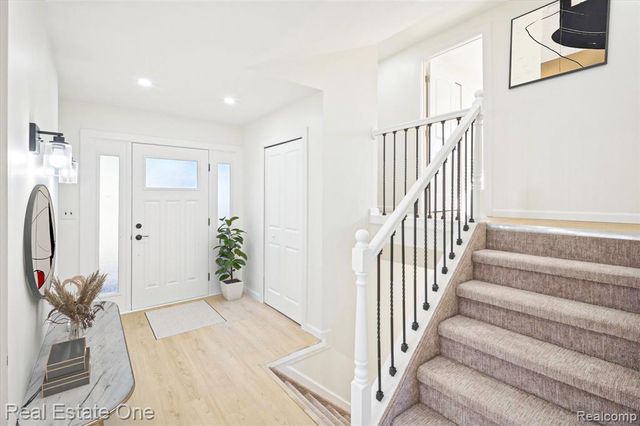 43051 Fernwood Street, Canton, MI 48187