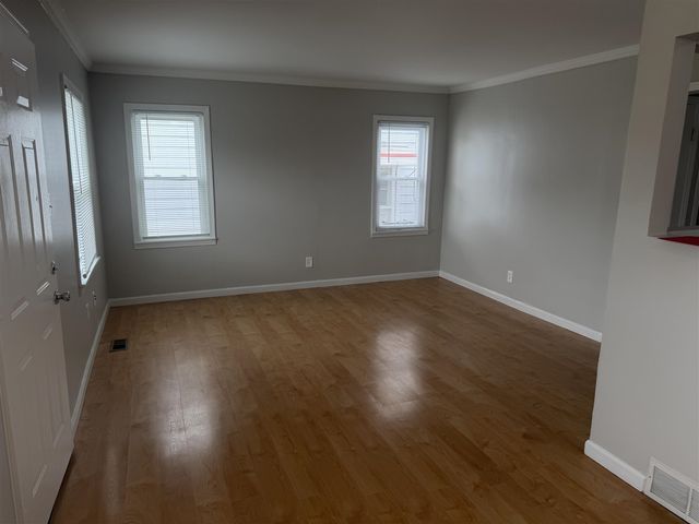 14828 Euclid Avenue, Allen Park, MI 48101