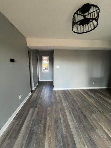 421 Redding Road 107, Lexington, KY 40517